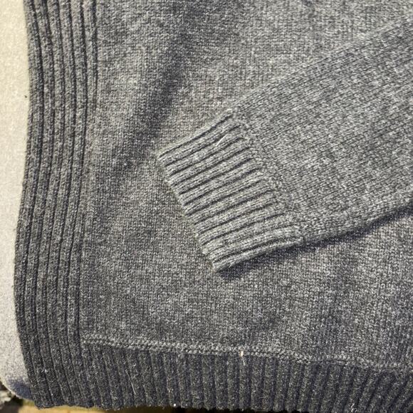 Vintage GAP No. 54023 Gray Crewneck Pullover Sweater Size Large - Picture 8 of 9